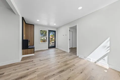 621 White Bear Avenue N Saint Paul MN 55106