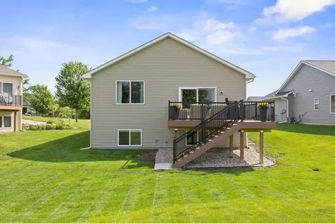 1356 Southfork Drive SE Hutchinson MN 55350