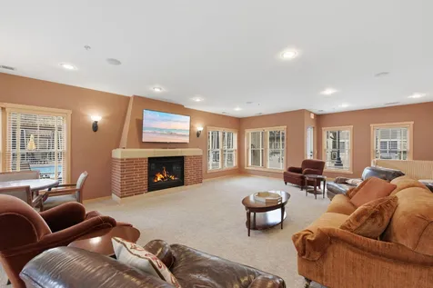 350 Main Street N Stillwater MN 55082