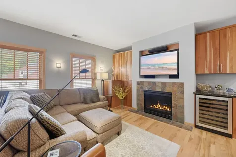 350 Main Street N Stillwater MN 55082