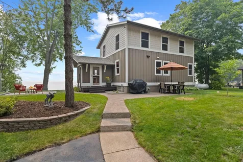 16405 328th Avenue Isle MN 56342