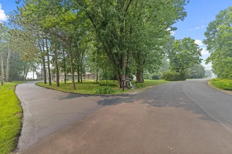 16405 328th Avenue Isle MN 56342