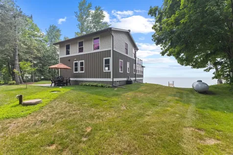 16405 328th Avenue Isle MN 56342