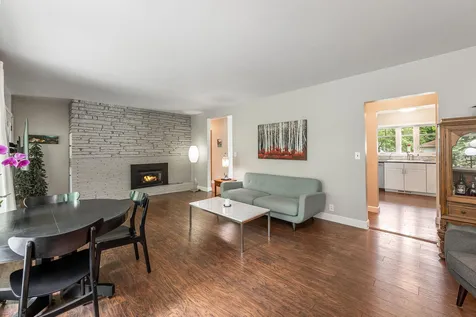 47 Skyline Drive Mankato MN 56001