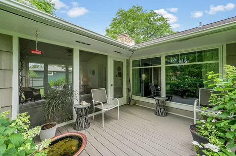 47 Skyline Drive Mankato MN 56001