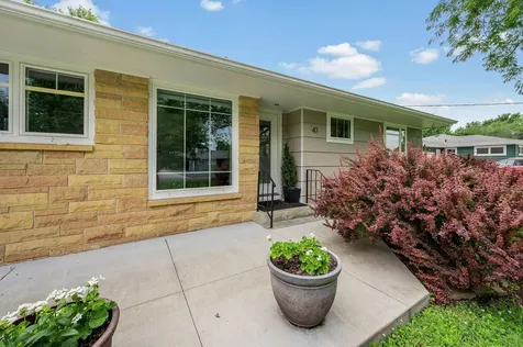 47 Skyline Drive Mankato MN 56001