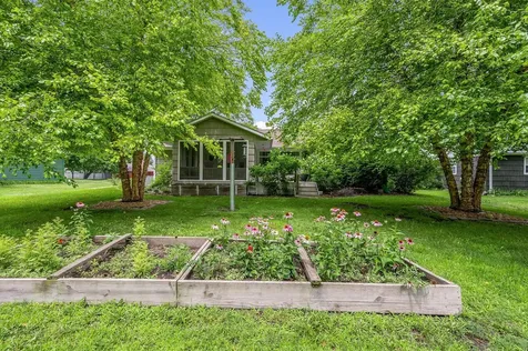 47 Skyline Drive Mankato MN 56001