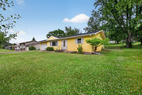 2241 Langsdorf Avenue Red Wing MN 55066
