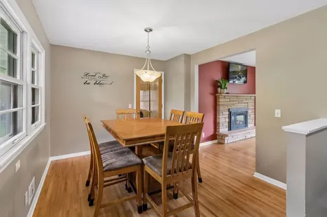 6718 36th Avenue N Crystal MN 55427