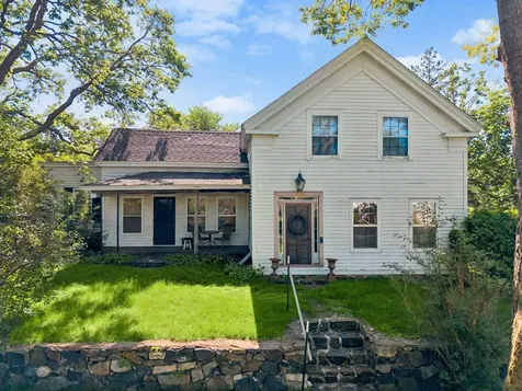 212 Basil Street Taylors Falls MN 55084