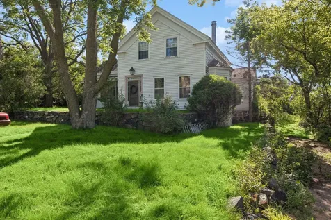 212 Basil Street Taylors Falls MN 55084