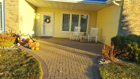 412 5th Avenue SE Hillsboro ND 58045