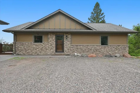 828 Slater Drive Beaver Bay MN 55614
