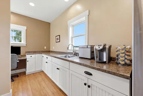 16305 57th Street SE Kindred ND 58051