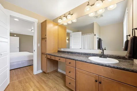 16305 57th Street SE Kindred ND 58051