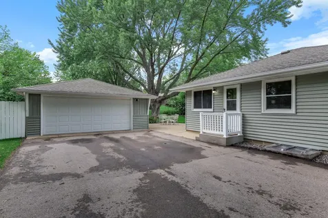 8758 Hamlet Avenue S Cottage Grove MN 55016