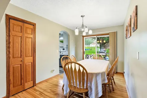 8758 Hamlet Avenue S Cottage Grove MN 55016