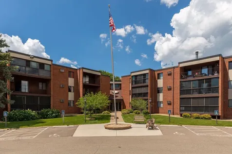 1800 Riverwood Drive Burnsville MN 55337
