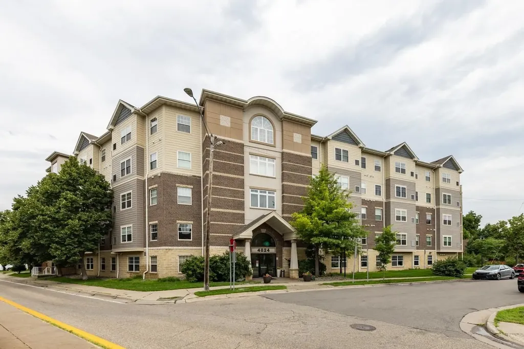 4824 E 53rd Street Minneapolis MN 55417