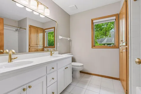 4130 Empire Lane N Plymouth MN 55446