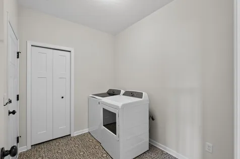 1888 Oakpointe Drive Waconia MN 55387
