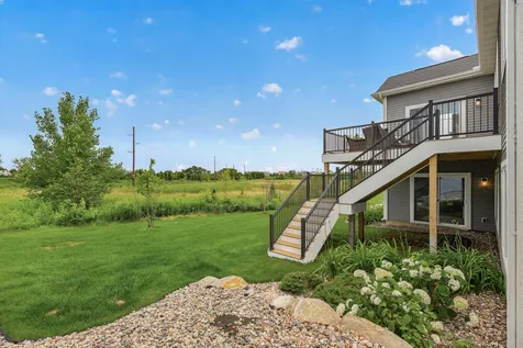 1888 Oakpointe Drive Waconia MN 55387