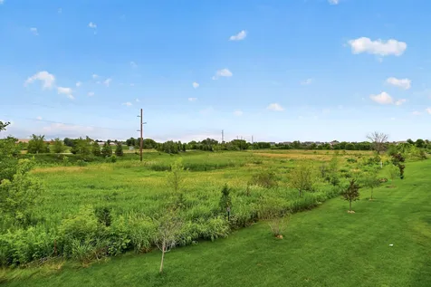 1888 Oakpointe Drive Waconia MN 55387