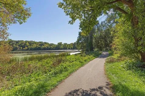 1887 Silver Bell Road Eagan MN 55122