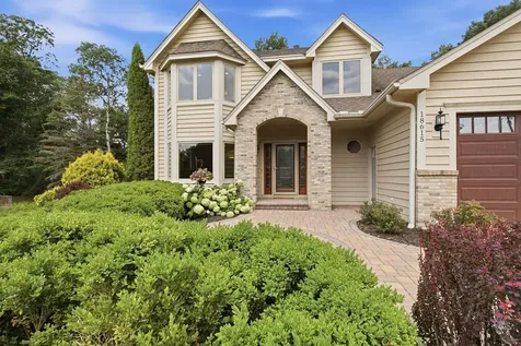 18615 Kanabec Trail Lakeville MN 55044