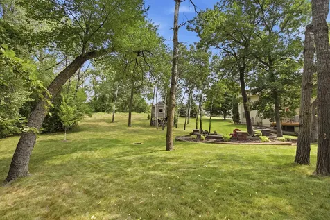 18615 Kanabec Trail Lakeville MN 55044