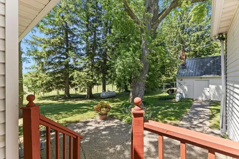 13465 619th Avenue Hutchinson MN 55350