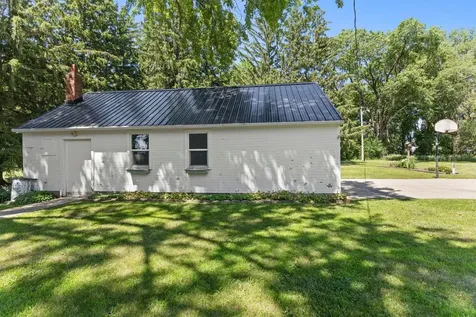 13465 619th Avenue Hutchinson MN 55350