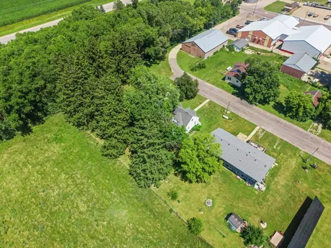13465 619th Avenue Hutchinson MN 55350