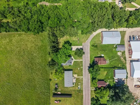 13465 619th Avenue Hutchinson MN 55350