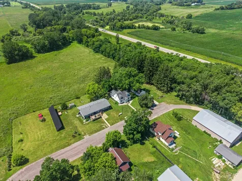13465 619th Avenue Hutchinson MN 55350