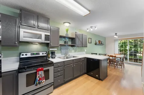 8438 Copperfield Way Inver Grove Heights MN 55076
