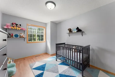 8438 Copperfield Way Inver Grove Heights MN 55076