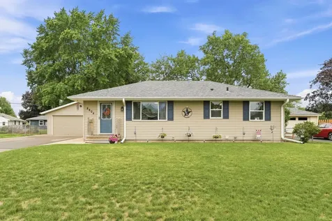 8804 Greenway Avenue S Cottage Grove MN 55016