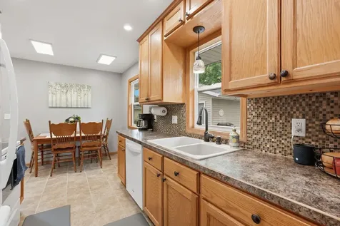 8804 Greenway Avenue S Cottage Grove MN 55016