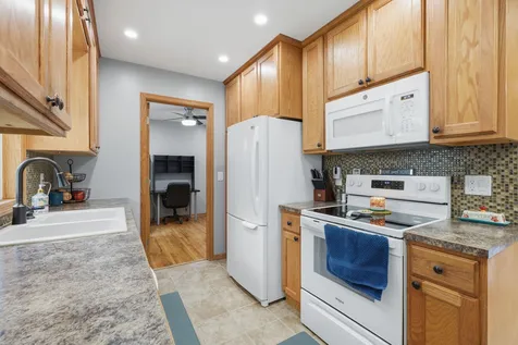 8804 Greenway Avenue S Cottage Grove MN 55016
