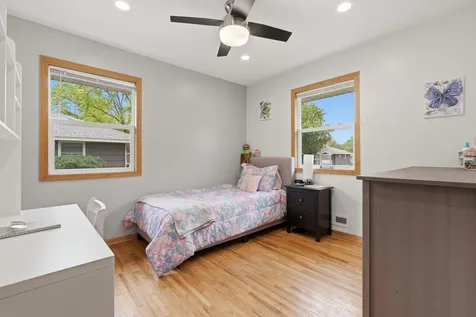 8804 Greenway Avenue S Cottage Grove MN 55016