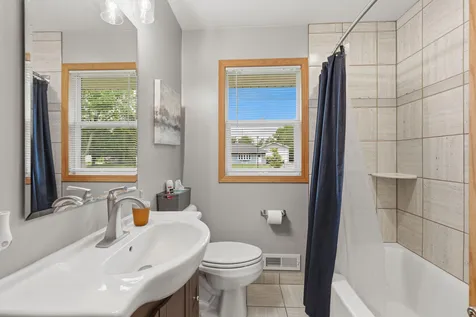 8804 Greenway Avenue S Cottage Grove MN 55016