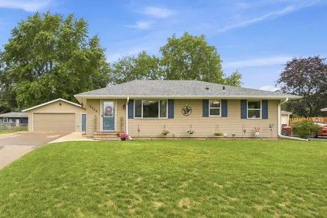 8804 Greenway Avenue S Cottage Grove MN 55016