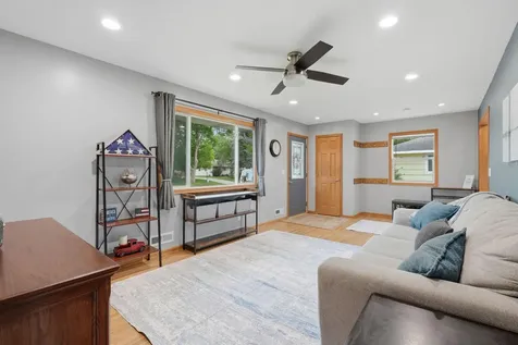 8804 Greenway Avenue S Cottage Grove MN 55016