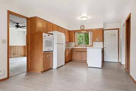 3511 Zane Avenue N Crystal MN 55422