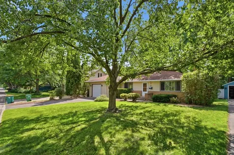 3511 Zane Avenue N Crystal MN 55422