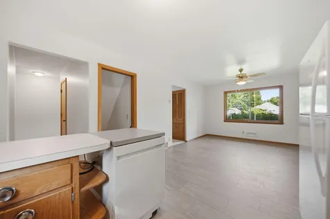 3511 Zane Avenue N Crystal MN 55422
