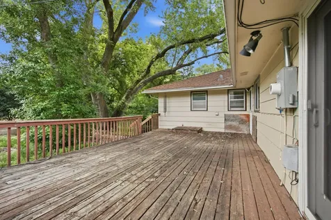 3511 Zane Avenue N Crystal MN 55422