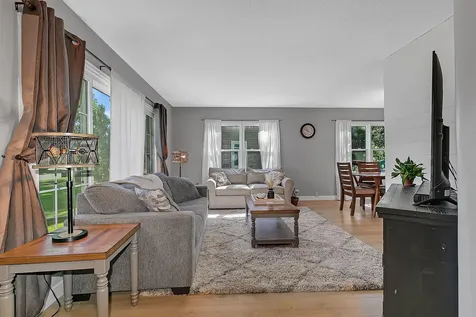 564 Juul Road SW Hutchinson MN 55350
