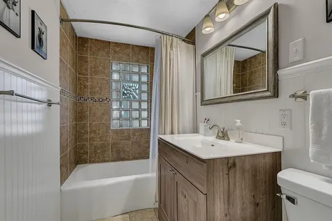 564 Juul Road SW Hutchinson MN 55350